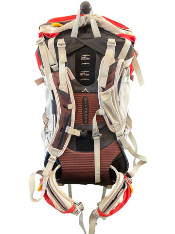 osprey ace 48 internal frame backpack 38 NZ Water bottle pockets feature anatomically reachable storage holes to keep you hydrated on the go Ace 38 Blue Spikemoss/Deep Peyto