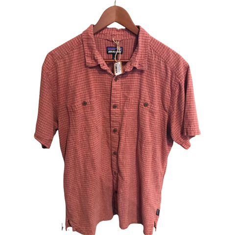 Patagonia Mens Short Sleeve Button Down Shirt Red Large