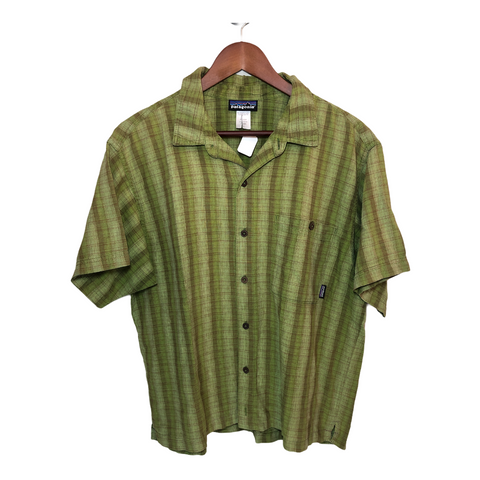 Patagonia Mens Short-Sleeved Shirt  Green Large