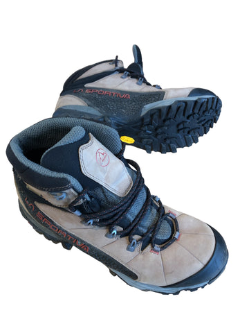 La Sportiva Mens Nucleo High Hiking Boots Brown 10.5