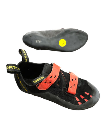 La Sportiva Tarantula Climbing Shoes Black, Red 42